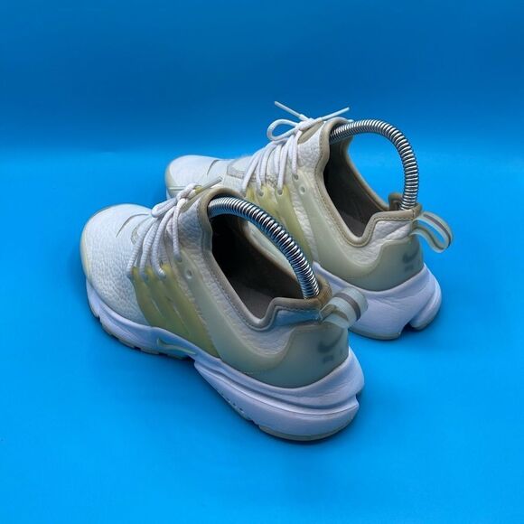 Nike Air Presto Premium Leather Triple White W - Picture 2 of 5